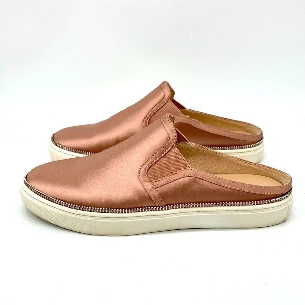 Botkier Hayden Slip-On  - Picture 6 of 13